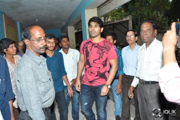 Kotha Janta Movie Theatre Coverage